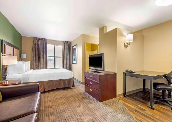 Extended America - - Polaris Hotel 2*